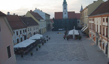 Imagen de vista previa de la cámara web Varaždin - King Tomislav Square